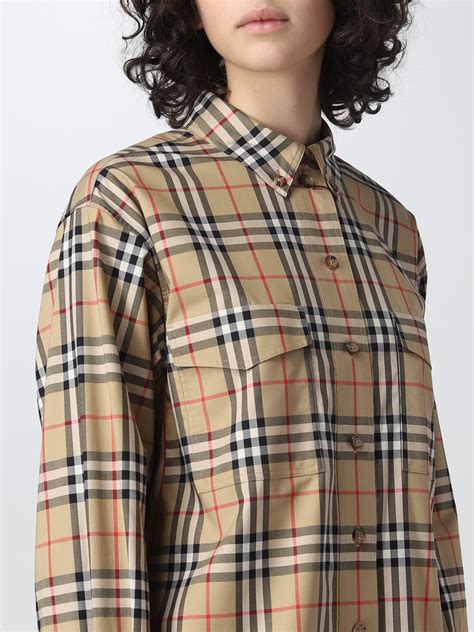 camicia burberry uomo corta|Scopri la nuova collezione di camicie Burberry uomo su FARFETCH.